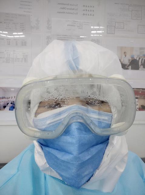 s_劉洋護目鏡_202003041601497.jpg