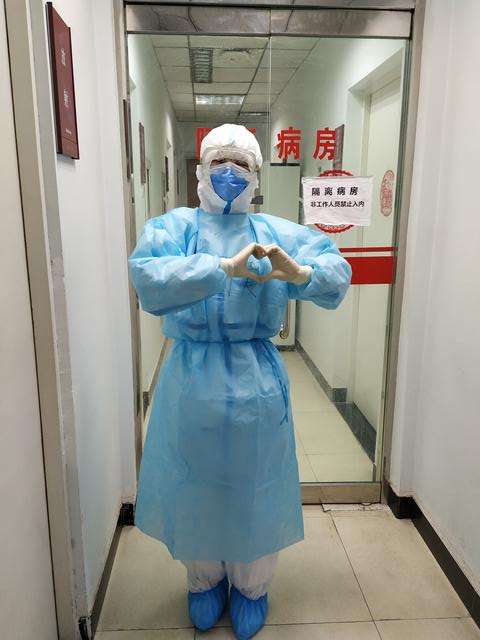s_劉洋比心.jpg