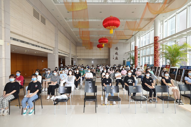 2022-08-01人事處 新員工入職培訓 報告廳 (4).JPG