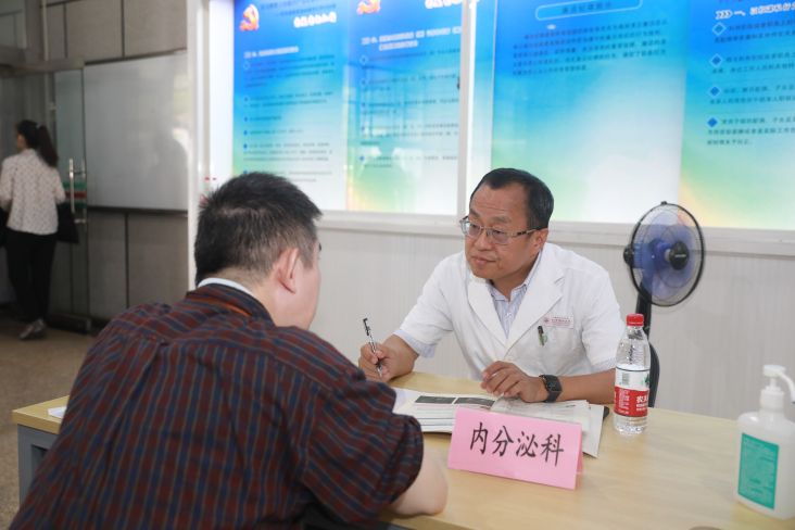 2024-07-04外交部義診 紀智禮 梁志波 (51).JPG